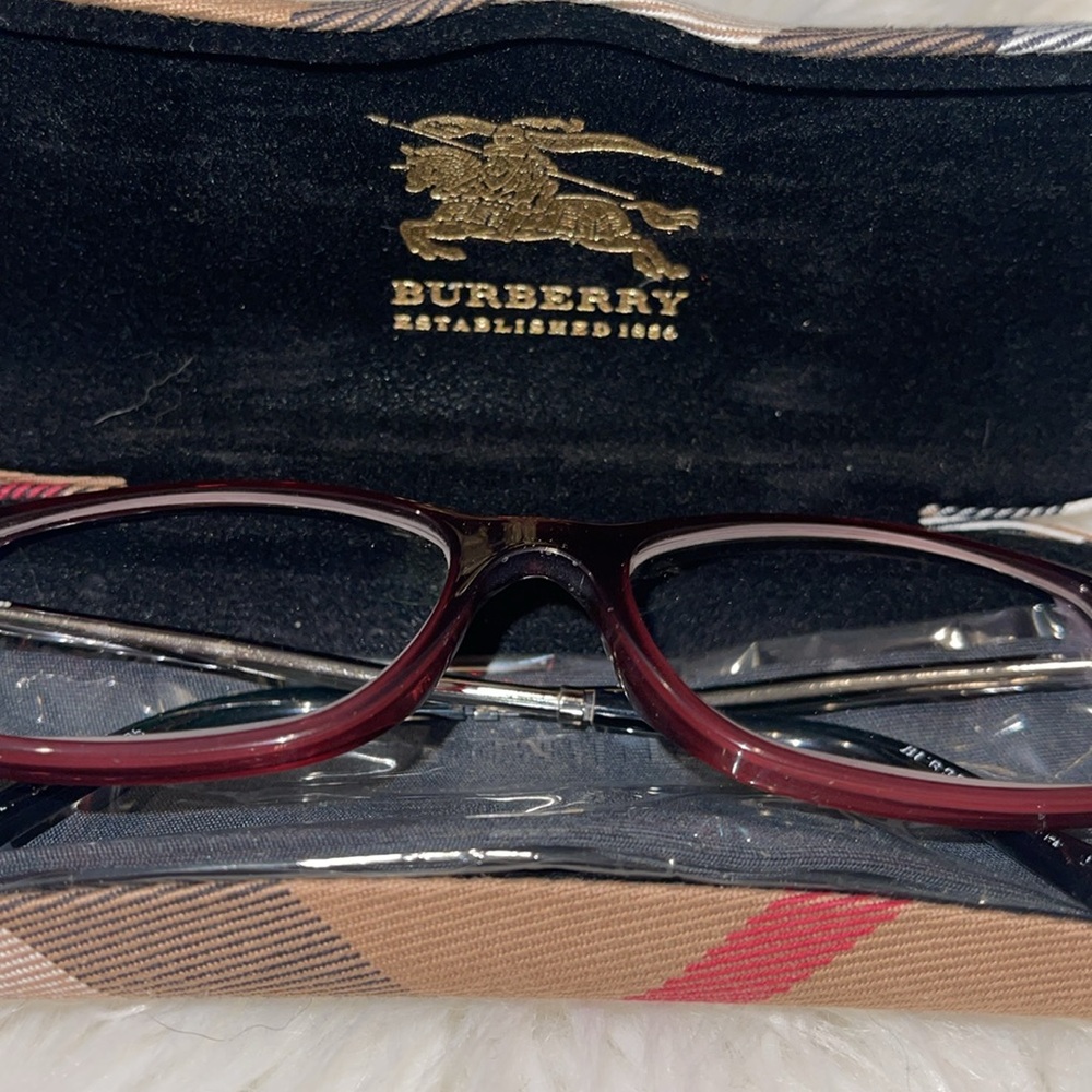Vintage Burberry Purple Reading Glasses- Frames Only‎ - Picture 4 of 9